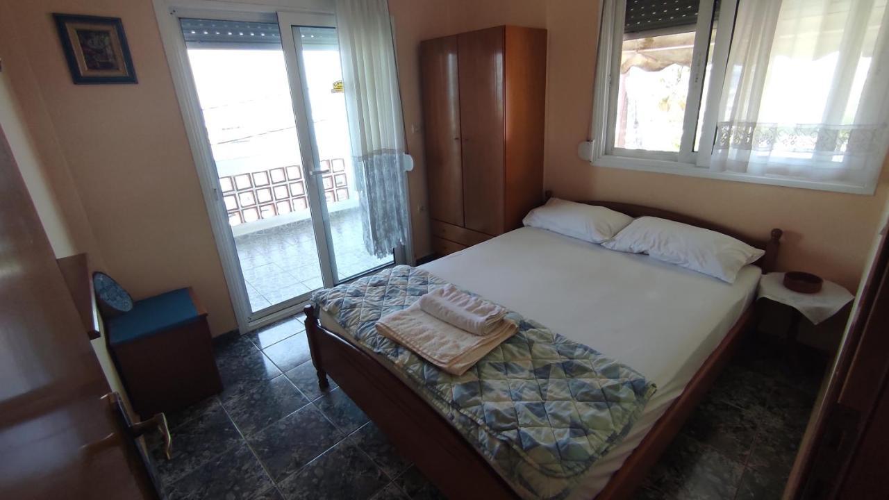 Peristerianos Apartments Неа-Скіоні Екстер'єр фото