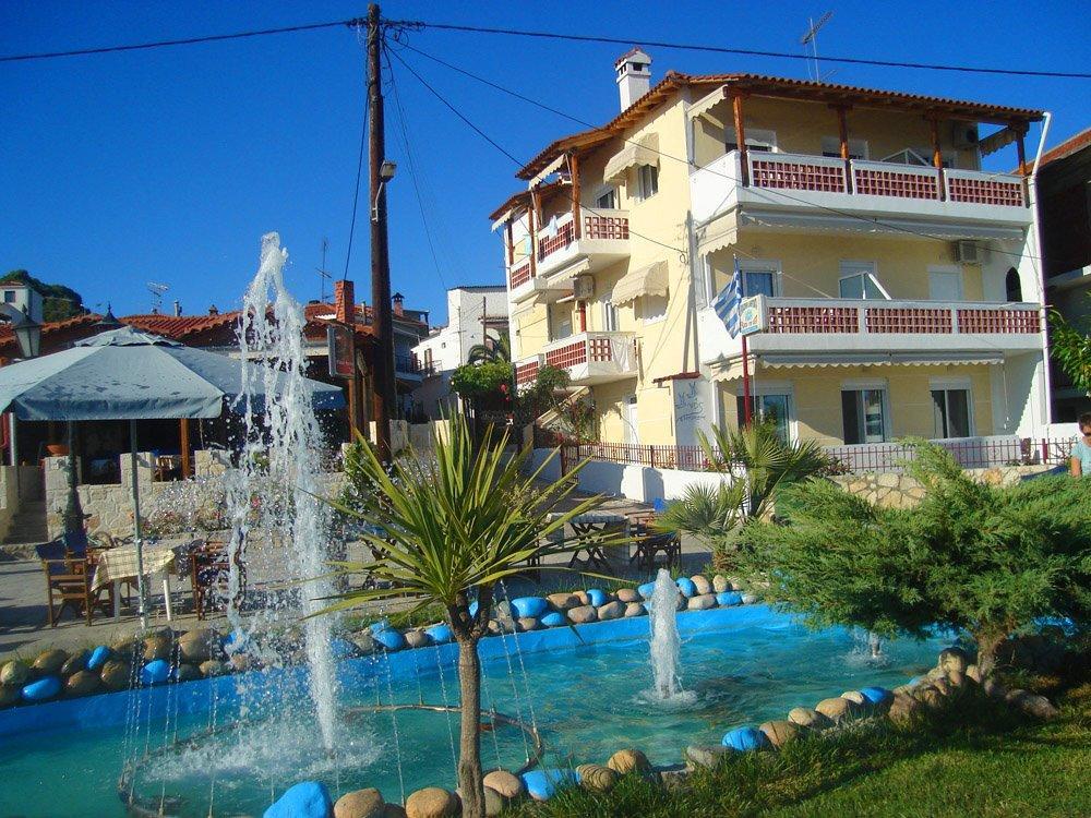 Peristerianos Apartments Неа-Скіоні Екстер'єр фото