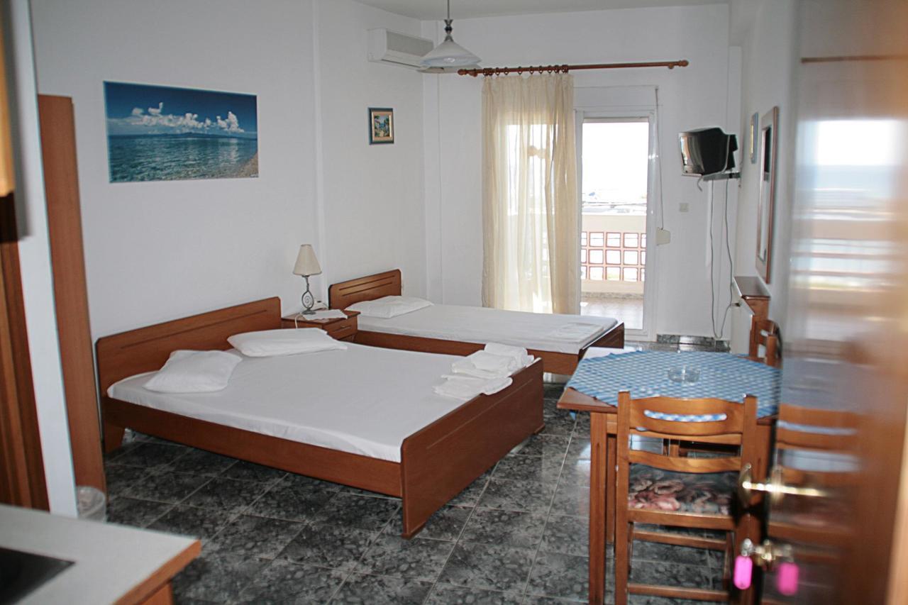 Peristerianos Apartments Неа-Скіоні Екстер'єр фото