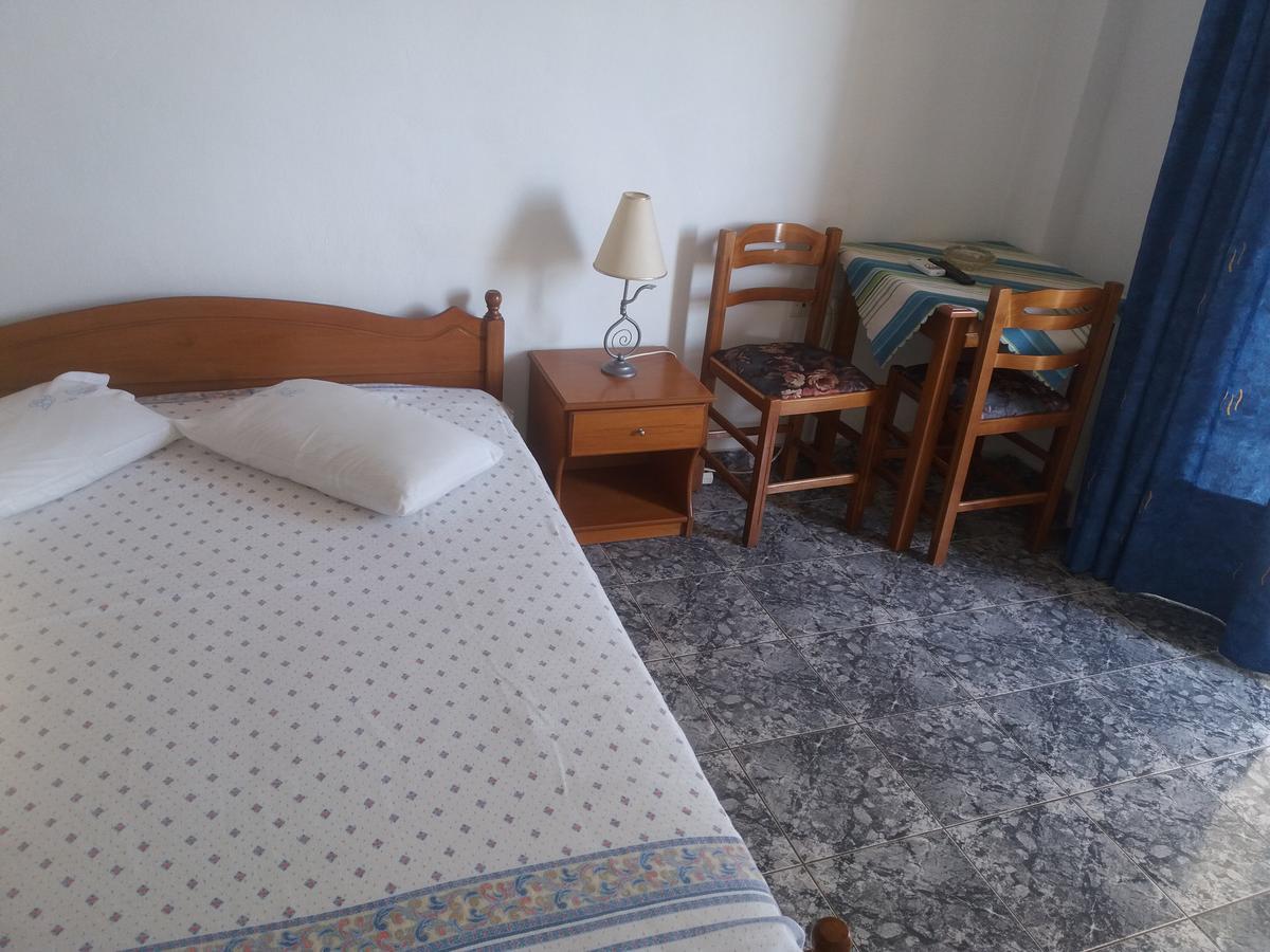 Peristerianos Apartments Неа-Скіоні Екстер'єр фото